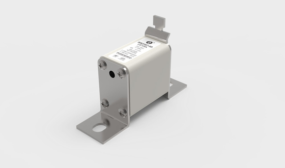 630A 750VDC รถยนต์ไฟฟ้าฟิวส์เซรามิกอย่างรวดเร็ว RSZ307-00-LQ ประสิทธิภาพ DC ที่ยอดเยี่ยม