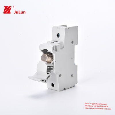 ตัวยึดฟิวส์โซลาร์เซลล์ PV เซรามิก 20 กรัม