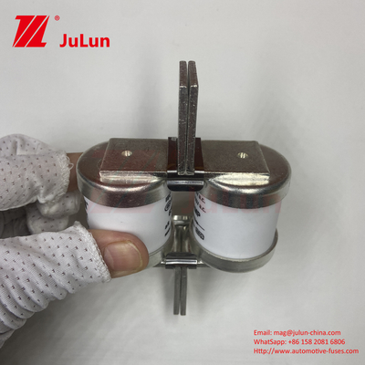BUSSMANN 630MMT 690V เซรามิก ทองแดง เครื่องประปารถยนต์ M6/M8 การติดตั้ง 630A เครื่องประปาความปลอดภัยไฟฟ้า