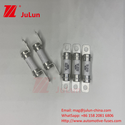 ฟิวส์รถไฟฟ้า 500VDC โบลท์ M6 โบลท์ 50A ดีเยี่ยม DC ความสามารถการตัดฟิวส์