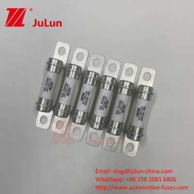 รถไฟฟ้า 30A 15A หลอดเซรามิก ป้องกันความปลอดภัยความแตกสูง