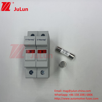 TUV CE 10*38mm DC 1000V โซลาร์ PV ฟิวส์ ฟิวส์ 20A พร้อม LED ป้องกันตัวถือฟิวส์ สําหรับอินเวอร์เตอร์โซลาร์