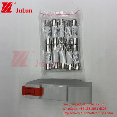 โซลารี พีวี ฟิวส์ / ดิน รีล โซลารี ฟิวส์ฮอลเดอร์สําหรับอินเวอร์เตอร์ 1500VDC 1000VDC 500VDC 10A-63A 30kA