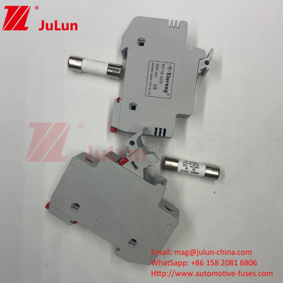 1500VDC ความสามารถในการหัก โซลาร์ PV ฟิวส์ โซลาร์ PV DC ฟิวส์ 1000V 15A-32A ระดับสําหรับการป้องกันไฟฟ้าในระบบ PV
