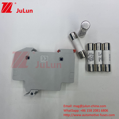 โซลารี PV Inverter ฟิวส์กลม. ฟิวส์ถือ 1000V DC ฟิวส์ถือสําหรับระบบแผ่นแสงอาทิตย์ 25A 32A AC