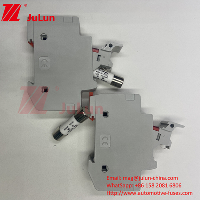 ธาตุเงิน โซลาร์ PV Fuse สําหรับ IEC60269.6 มาตรฐาน Din Guide Fuse holder
