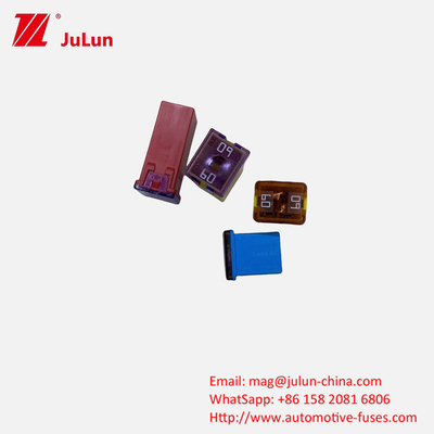 495 กล่องฟิวส์ 20A30A40A50A60 นําเข้ารถยนต์ขนาดเล็ก สี่เหลี่ยม ฟิวส์ 32V 58V ตู้จุดบุหรี่