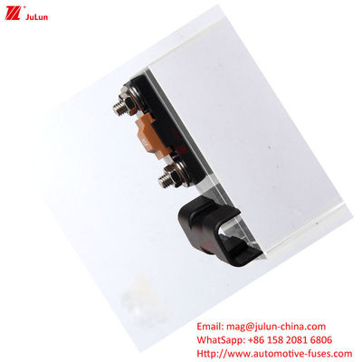 โบลท์ฟิวส์ 30A-500A 32V EU UL Standard Copper Contact Circuit Breaker กับ โบลท์ฟิวส์