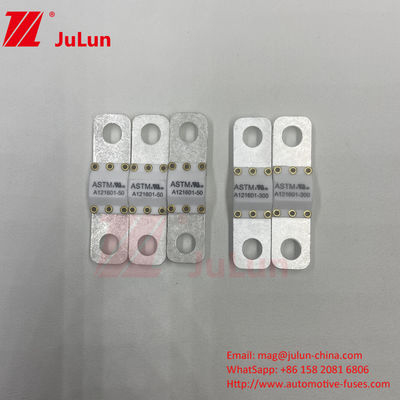 A121601-150A ASTM รถยนต์ มินิ ฟิวส์ โบลท์ประเภทเรียงค่า DC 125VDC รถไฟฟ้า การป้องกัน