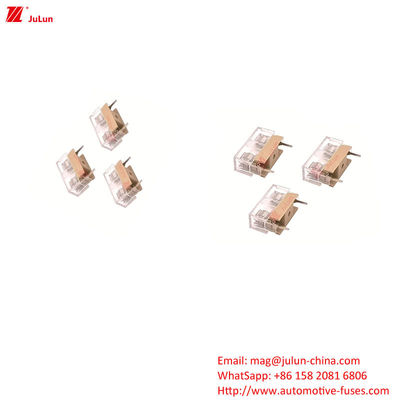 พลาสติก Housing ทองแดงติดต่อรถยนต์ Fuse Holder 30A-100A