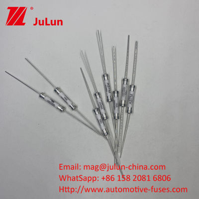 HV660 20A 500VDC เซรามิกออโต้ฟิวส์ พร้อมการติดตั้งหมุนแกนสําหรับความจุ 30KA