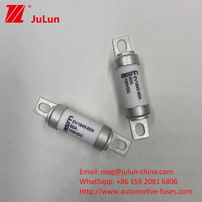 EV1845 25A 700VDC EV HEV โวลเตชั่น 700VDC สายปลายไฟฟิวส์บอลท์กลาง