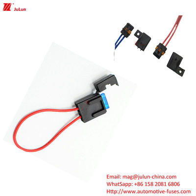 พลาสติก เปลือกรถยนต์ Fuse Holder ออโต้อะไหล่ ทองแดง ป้องกันวงจรติดต่อ 30A-500A 32V