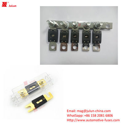 ยูเอ็มอี ยูเอล มาตรฐาน Bipolar Circuit Breaker พลาสติก/ไนลอน Shell Fuse Holder สําหรับรถยนต์พลังงานใหม่ / รถบัส / เรือ