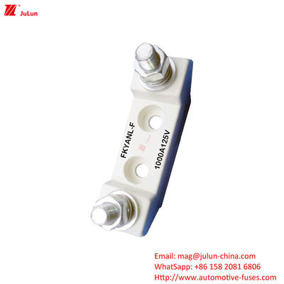UL Standard Bipolar Automotive Spare Parts Plastic Housing Fuse / Fuse Holder ความดันเฉพาะ 125V