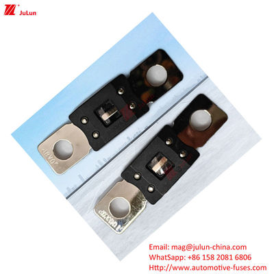 80A100A ปริมาณไฟฟ้าปริมาณตั้ง ฟิวส์ / กล่องรถยนต์ ระดับการป้องกันบูรณาการของระบบวงจรอิเล็กทรอนิกส์สําหรับรถไฟฟ้า / รถบรรทุก / รถตู้