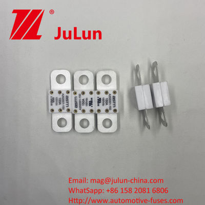A202001-300A ASTM เซรามิกออโต้ฟิวส์สําหรับความกระชับ 150VDC และระยะหุ้ม 39mm