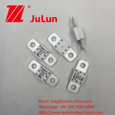 150VDC ความดันเฉพาะเซรามิก A202001-500A ฟิวส์รถยนต์ที่มีระยะหุ้น 39 มม ผลิตจากทองแดงเงิน หินสี่เหลี่ยม ทรายและทองคํา