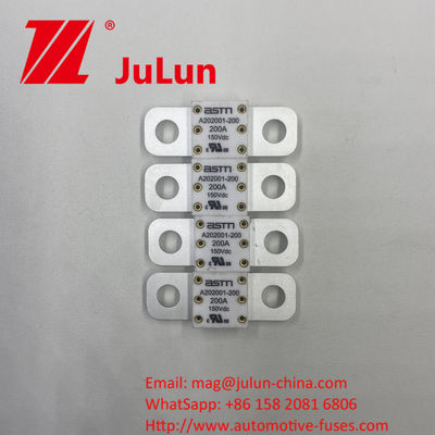 150VDC ความดันเฉพาะเซรามิก A202001-500A ฟิวส์รถยนต์ที่มีระยะหุ้น 39 มม ผลิตจากทองแดงเงิน หินสี่เหลี่ยม ทรายและทองคํา