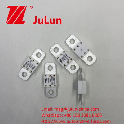 ระดับกระแสไฟฟ้าสูง A202001-100A 150VDC เซรามิกออโต้ฟิวส์สําหรับการป้องกันวงจรสั้น 150VDC 100A 150A 200A 250A 300A 350A 400A 500A