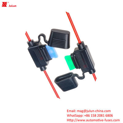รถไฟฟ้า 30 แอมเปอร์ รถยนต์ Fuse Holder พลาสติก / ไนลอน Housing