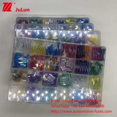 MTOF เครื่องยนต์ Blade Fuses 2A 32V PA66 วัสดุทองแดงสําหรับรถยนต์การผลิตจํานวนมากภายใน SUV