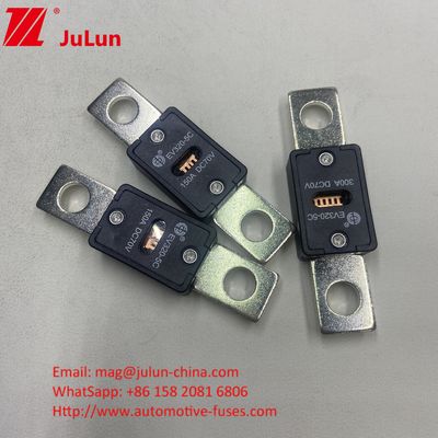 6KA EV320-5C 70VDC 150A ฟิวส์รถไฟฟ้าสําหรับรถยนต์ EV 68*19*10mm
