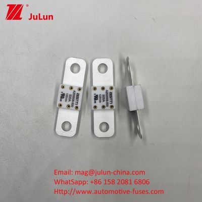 กระแสไฟฟ้า 200A ASTM A202008 125VDC เซรามิกรถยนต์ฟิวส์สําหรับการทํางานยาวนาน