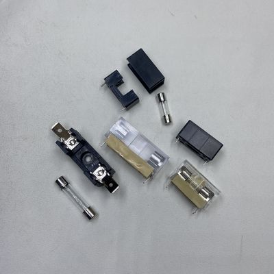 ผู้ถือไฟฟิวส์ PCB ออกแบบสําหรับ 5 * 20 มม 6 * 30 มม เซรามิกบนบอร์ด PCB การติดตั้งแผ่นเรียบ