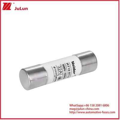 ความสามารถแทนที่ 1000VDC 10A 15A 20A 25A 30A แสงสุริยะ GPV DC Fuse สําหรับการป้องกันไฟฟ้า