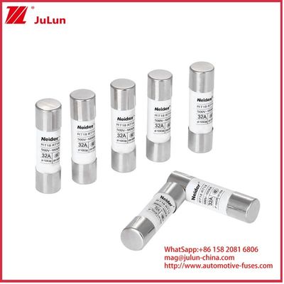 ความสามารถแทนที่ 1000VDC 10A 15A 20A 25A 30A แสงสุริยะ GPV DC Fuse สําหรับการป้องกันไฟฟ้า