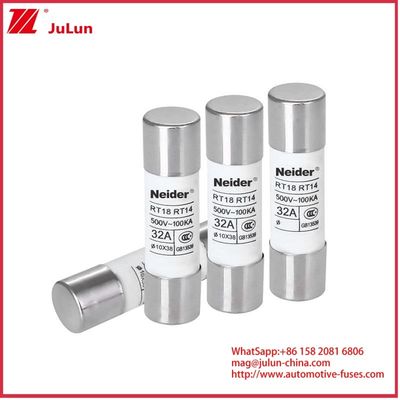 ความสามารถแทนที่ 1000VDC 10A 15A 20A 25A 30A แสงสุริยะ GPV DC Fuse สําหรับการป้องกันไฟฟ้า