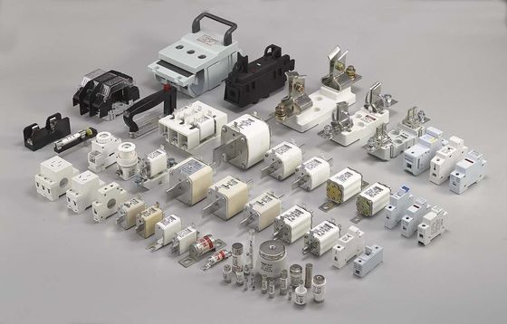 RS15 GG32A 500VDC 100KA เซรามิครถยนต์ไฟฟิวส์ 10 * 38 มม ผู้ถือ IEV60269