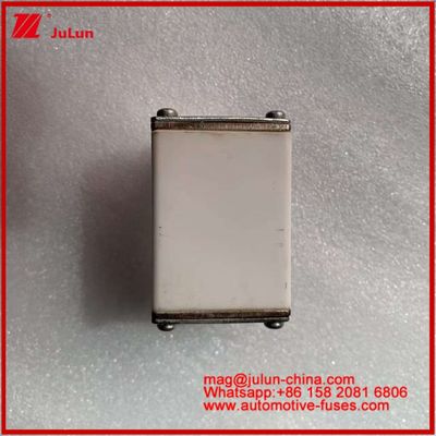 ประเภทการใช้งาน EV 400A AC800V 100KA DC750V 50KA หลอดเซรามิก