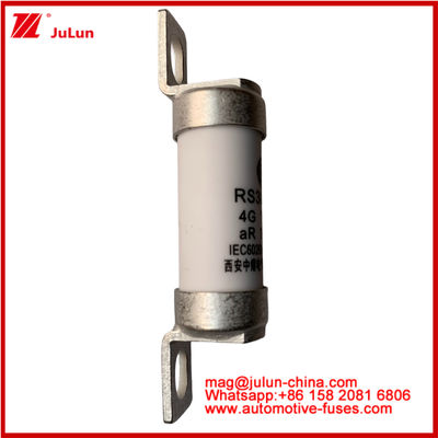RS308-HB 4G 100A AR 750VDC 50KA ฟิวส์สําหรับการป้องกันวงจรรถยนต์ ผลงานที่สอดคล้องกับ JASO D622 การออกแบบท่อเซรามิก