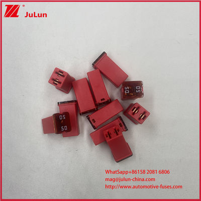 ฝาครอบ PC Littelfuse JCASE ตลับตัวเมีย 32V ฟิวส์ใบมีดสำหรับยานยนต์ 0495050.ZXA PEC 34240011 SBF JT-50A