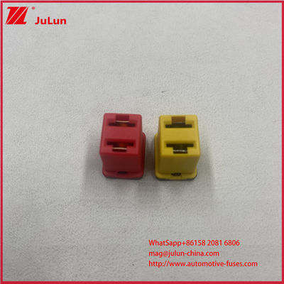 0895040.Z Series Low Back JCASE เรท 58V PEC 50A 60A Blade Fuse 32VDC 58VDC J Case M ประเภทอัตโนมัติ Fuse Slow Blow Box แบบสี่เหลี่ยม