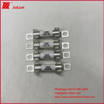 มาตรฐานผู้บริหาร JASO D622 2006 DC500V แรงดันไฟฟ้า ฟิวส์ HV150 50BP แบบท่อเซรามิกสำหรับรถยนต์ไฟฟ้า สำหรับยานพาหนะขนาดเล็ก