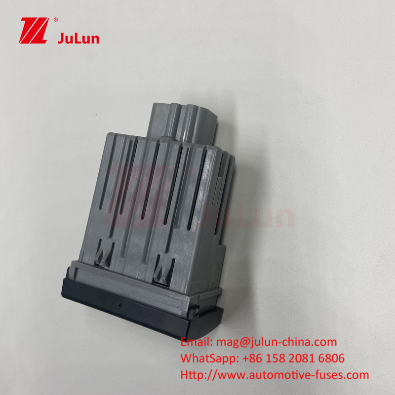 Ford Truck BC45-13A350-BA Truck Button Hazard Switch เครื่องปรับความเสี่ยง Volkswagen Golf เครื่องปรับความเสี่ยง