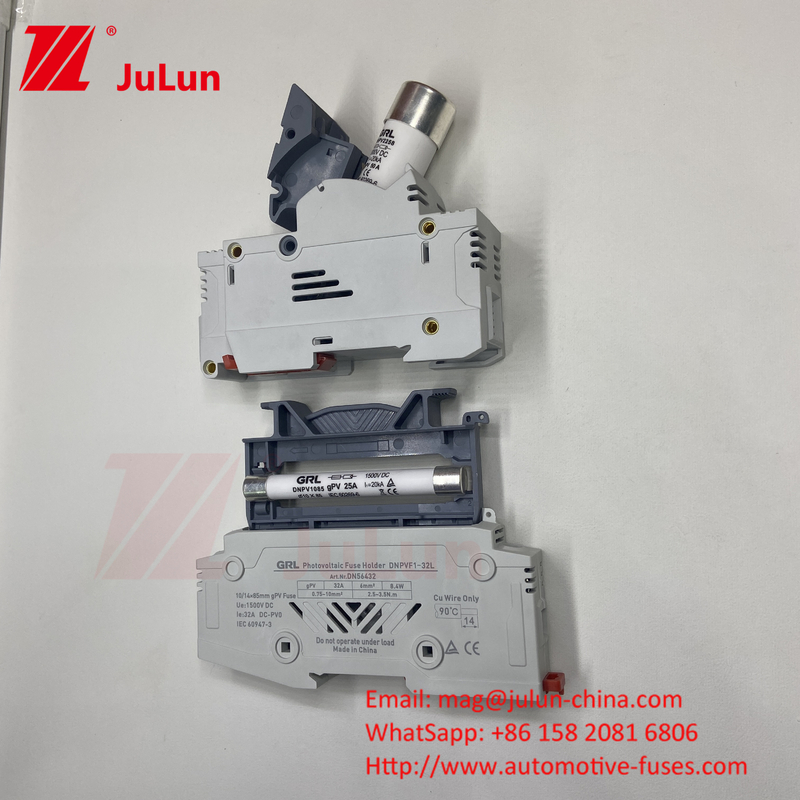 ฟิวส์แสงอาทิตย์ PV ด้วยวัสดุองค์ประกอบฟิวส์ทองแดง RO17 ความเร็วเร็ว DIN Rail Moun