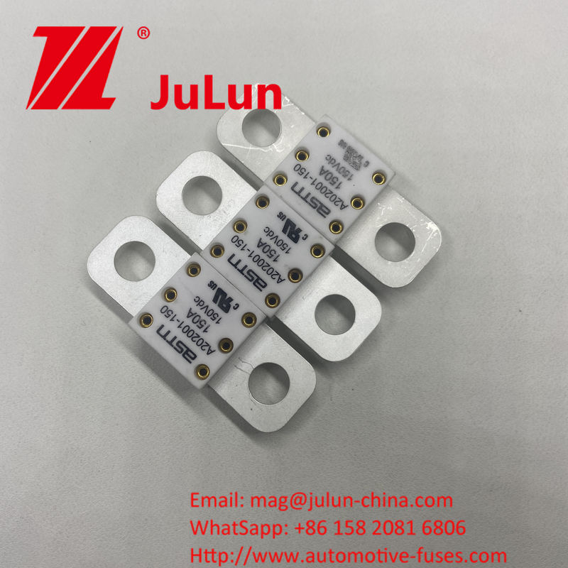 วิธีการติดตั้งสกรูบอลท์ A202001 300A 150VDC เซรามิครถยนต์เซฟิวส์สําหรับการเรียงความเร็วสูงและการป้องกันวงจรสั้น