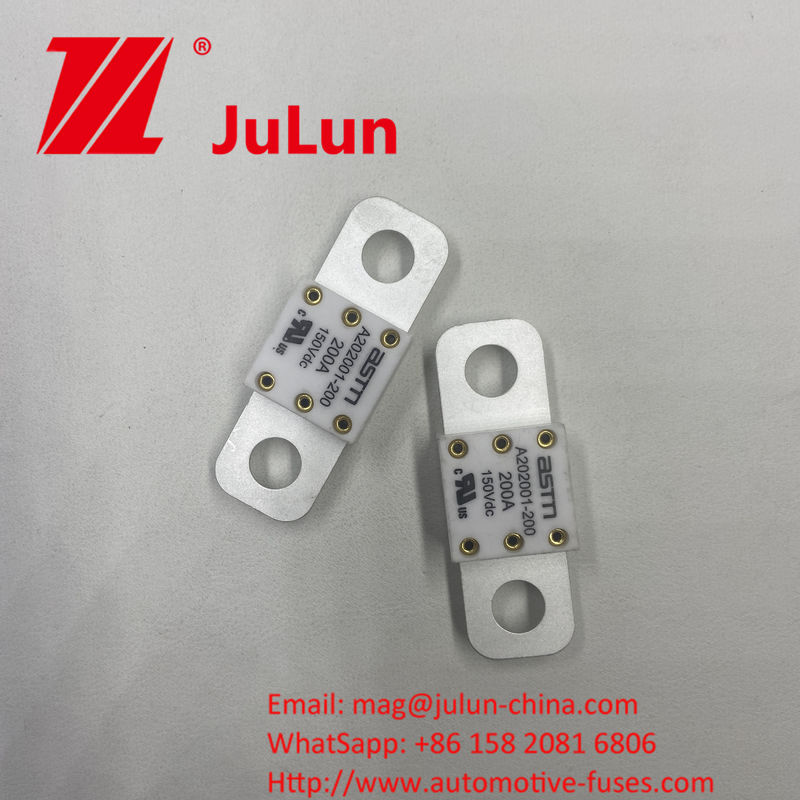 A202001-500A 125VDC ASTM การติดตั้งโดยไม่ต้องใช้แรง เซรามิค ฟิวส์รถไฟฟ้า ความดัน 150VDC สําหรับการติดตั้ง M8