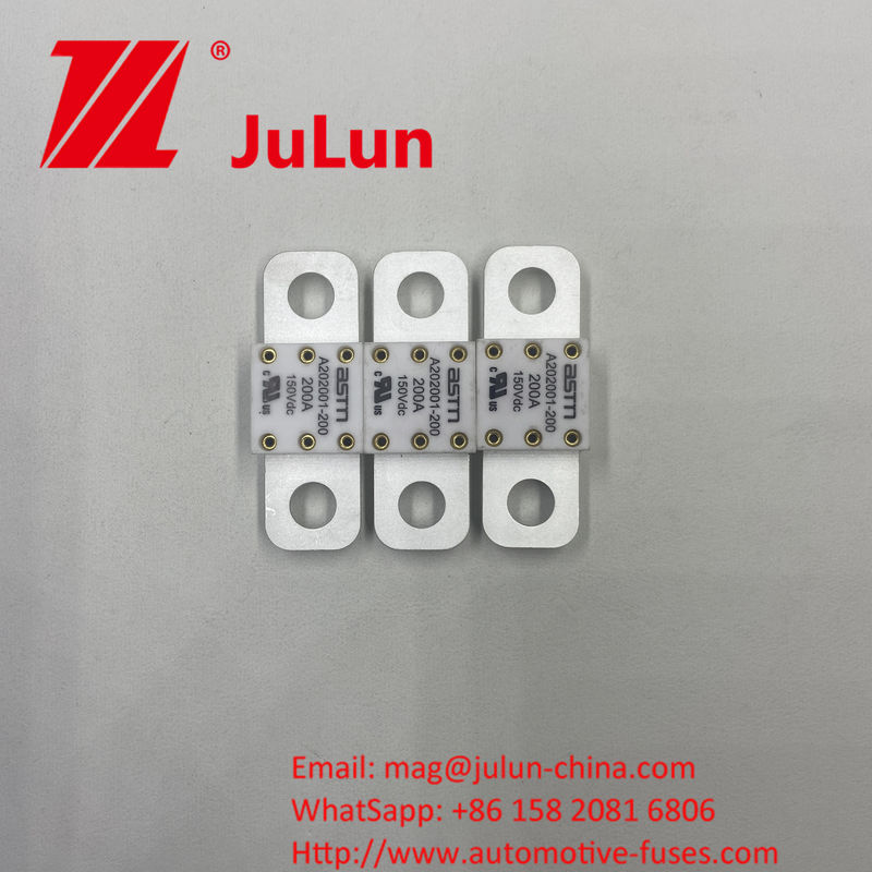 ความสามารถในการหัก เซรามิก A202001-150A ฟิวส์ 150VDC ที่มีระยะหุ้ม 39 มม และราคาที่เหมาะสม