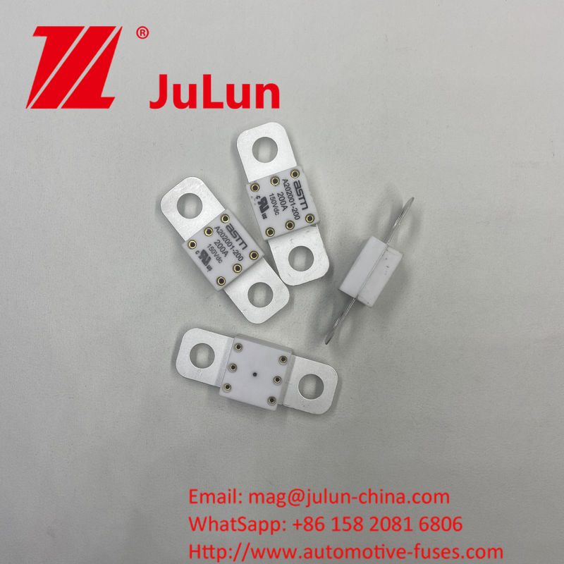 150VDC ความดันเฉพาะเซรามิก A202001-500A ฟิวส์รถยนต์ที่มีระยะหุ้น 39 มม ผลิตจากทองแดงเงิน หินสี่เหลี่ยม ทรายและทองคํา
