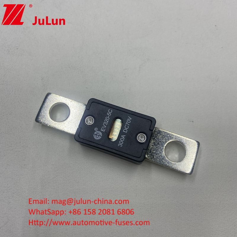 EV320-5C 150A 70VDC SINOFUSE ฟิวส์รถยนต์ แนะนํา ทอร์คแน่น 11-13N · m สําหรับการติดตั้ง M8 ด้วยคุณสมบัติไฟฟ้าที่ยั่งยืน