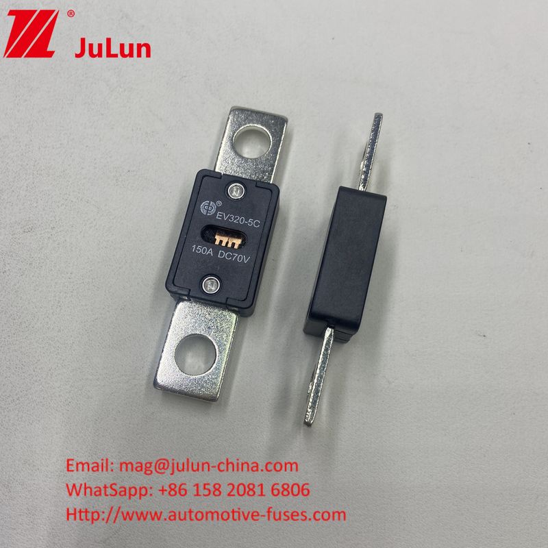 ระยะทางช่อง 51 มม EV320-5X 125A 70VDC เซรามิกออโตโมทีฟ ฟิวส์ ด้วยการรับรอง GB/T31465.5-2015 และความแรงดัน 70VDC