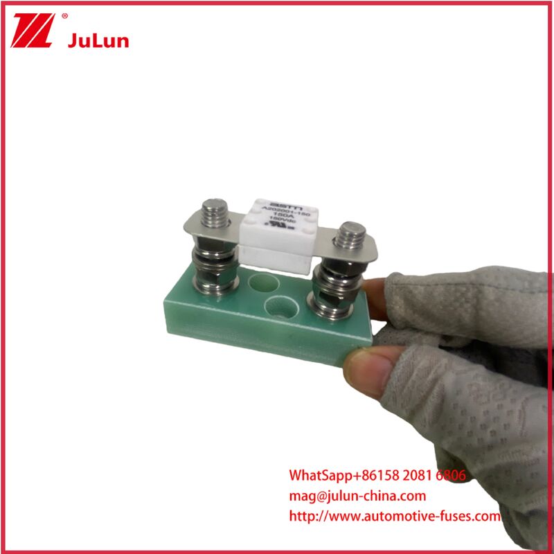 FHR39-M8-01 ASTM ฟิวส์ แผงแบตเตอรี่รถยนต์ไฟฟ้า มอเตอร์ไซค์ ตัวยึดฟิวส์ ตัวยึดฟิวส์รถยนต์ แรงดันไฟฟ้าที่กำหนด