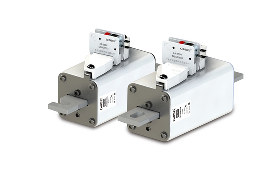 160-400A 1500VDC Solar PV Fuse Bolt ประเภทไฟฟ้าโซลาร์เซลล์แรงดันอาร์คต่ำ gPV000