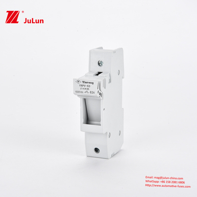 ซิลินดริกอล โซลารี PV Phase Holder 63A สําหรับความปลอดภัยที่เพิ่มขึ้นใน Photovoltaic Bus Box