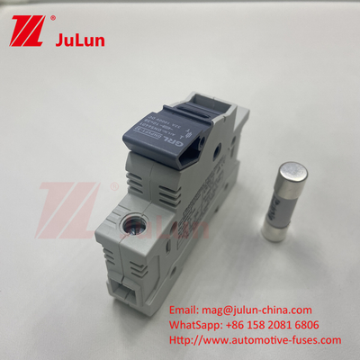 เครื่องถือไฟฟิวส์ 30A 63A 500V 10x38 RT18-32 เครื่องถือไฟฟิวส์ทรงกระบอก 10A 1000DC ไฟฟิวส์แสงอาทิตย์สําหรับการป้องกันไฟฟิวส์